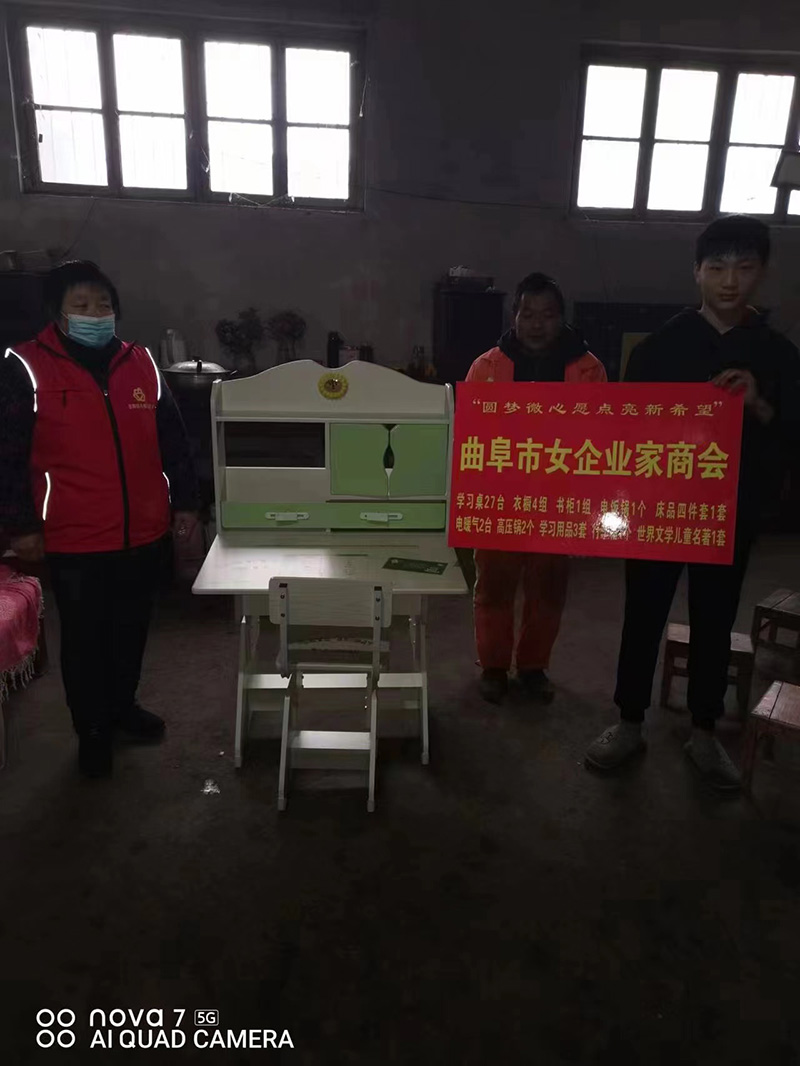 戳我试试